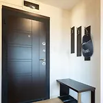 Skycloud Cozy Modern 1 Min To Gondola Bansko