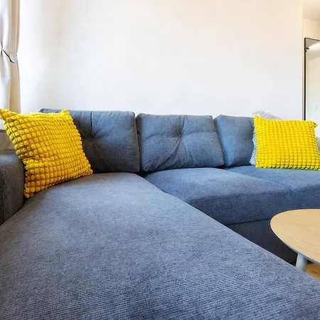 Skycloud Cozy Modern 1 Min To Gondola בנסקו