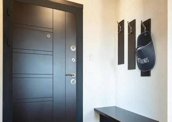 Skycloud Cozy Modern 1 Min To Gondola بانسكو