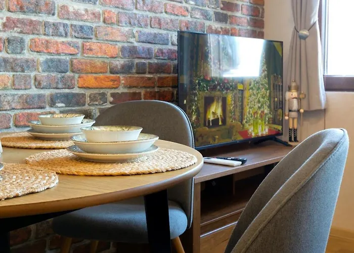 Skycloud Cozy Modern 1 Min To Gondola بانسكو